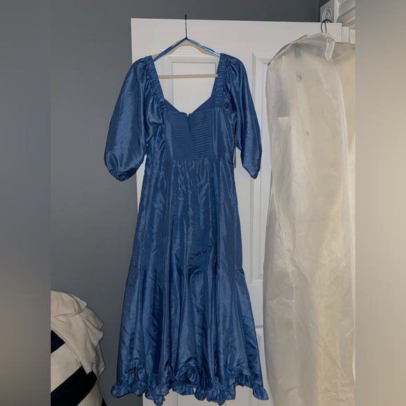 HUTCH PRINTED TWIST-FRONT PUFF-SLEEVE RUFFLE-HEM DRESS
Anthropology - Picture 5 of 8